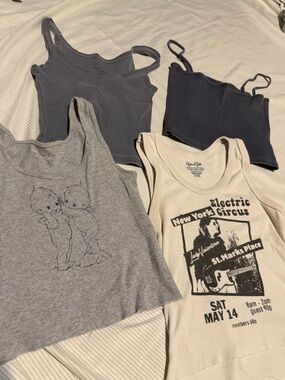 Set of 4 brandy Melville tank tops